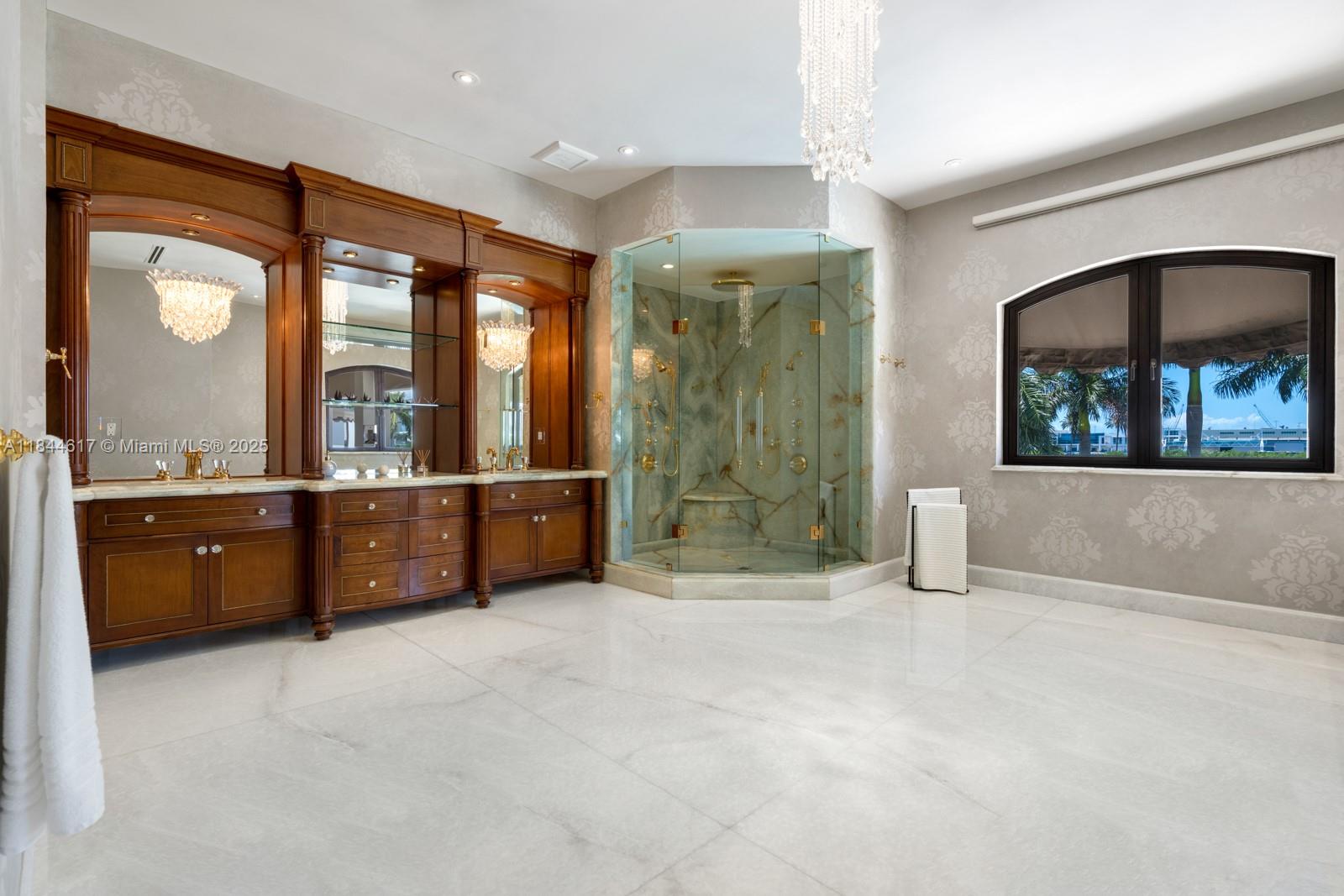 PALM ISLAND - Residential Lease