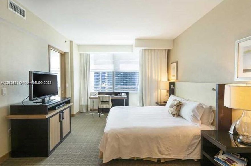 SPECTACULAR VIEWS OF THE MIAMI SKYLINE RIGHT IN THE HEART OF BRICKELL. THIS OVERSIZED STUDIO IS SOLD FULLY EQUIPPED FOR A SHORT TERM RENTAL BUSINESS, AIRBNB APPROVED! . FULL SERVICE RESORT AMENITIES. CURRENTLY RENTED MONTH TO MONTH AT 3K/MONTH .Hotel AKA Brickell Condo Hotel is located within the Espirito Santo Plaza, a sparkling thirty-six (36) story glass tower in the heart of Miami Brickell financial district at 1395 Brickell Avenue.