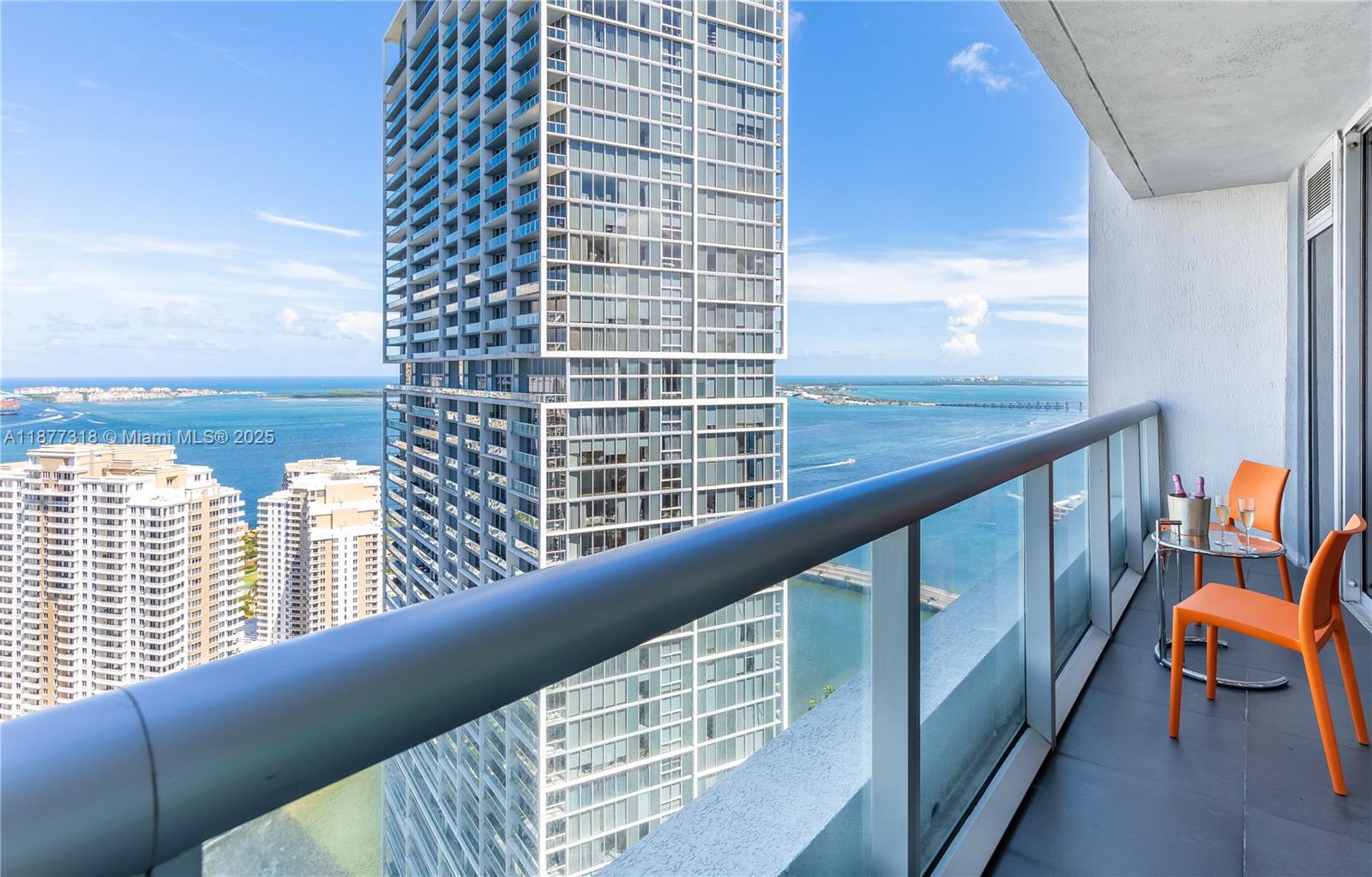 ICON BRICKELL CONDO NO 3 - Residential