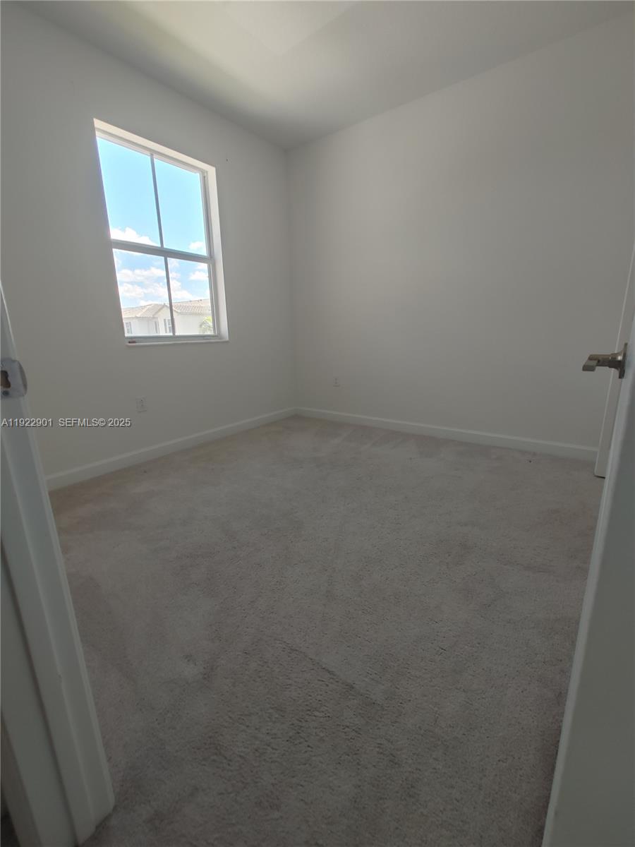 KEYS GATE RESIDENTIAL - Residential Lease