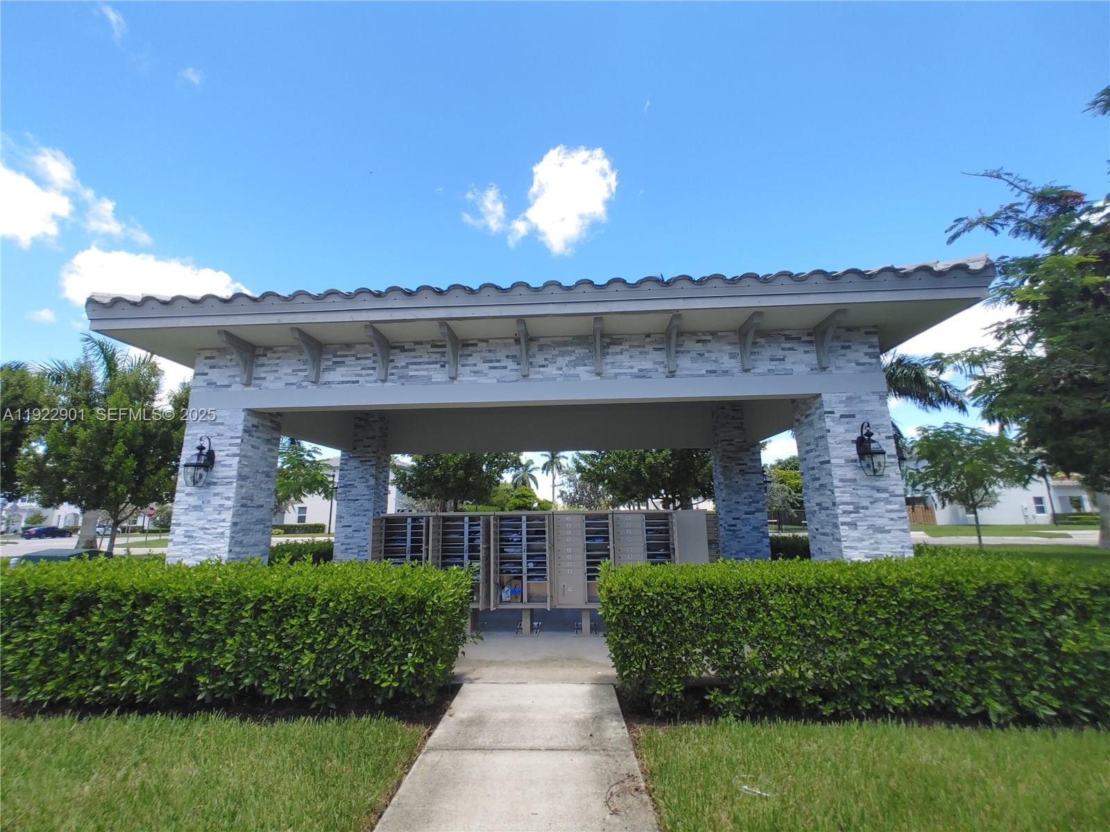 KEYS GATE RESIDENTIAL - Residential Lease