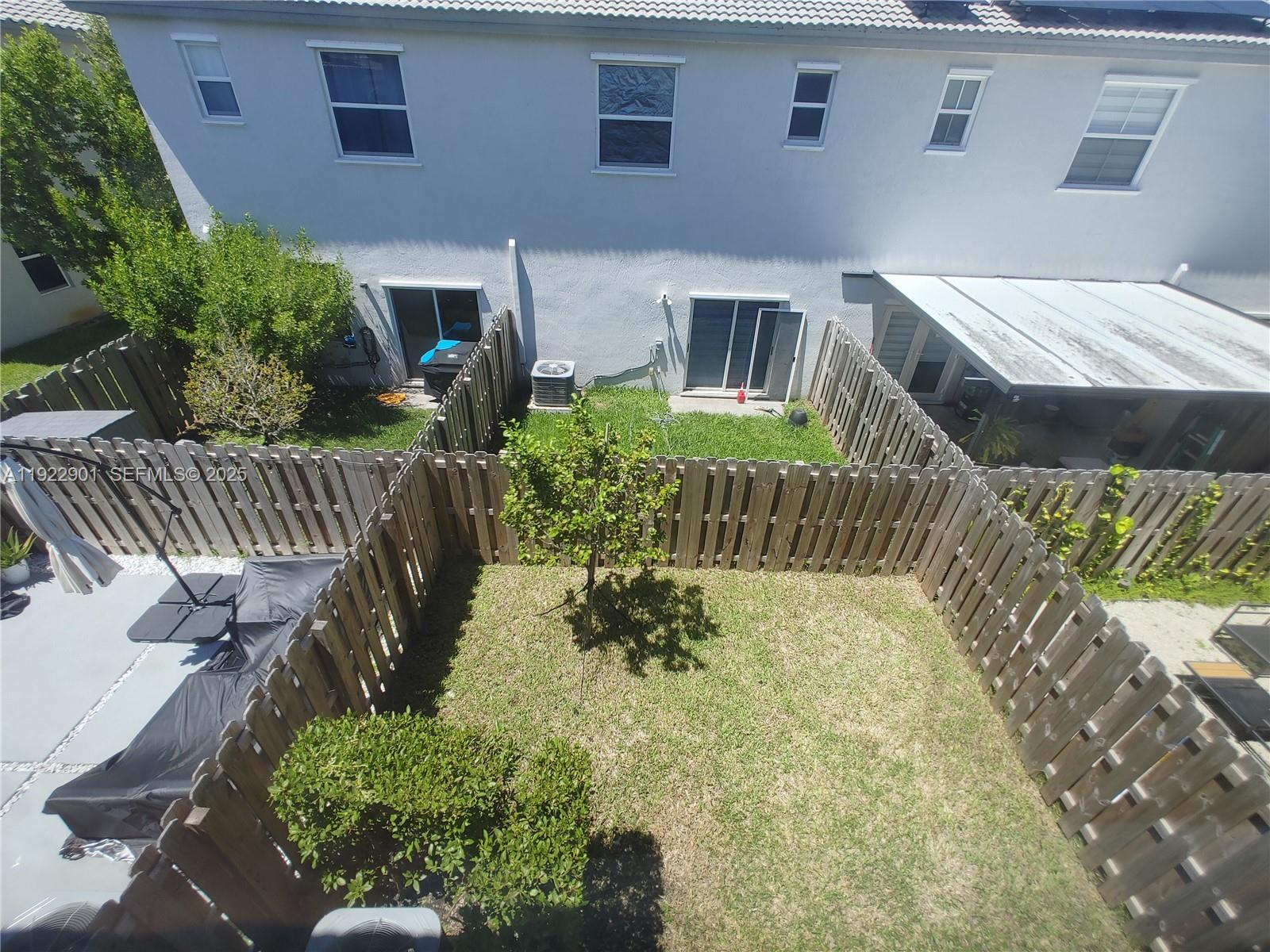 KEYS GATE RESIDENTIAL - Residential Lease