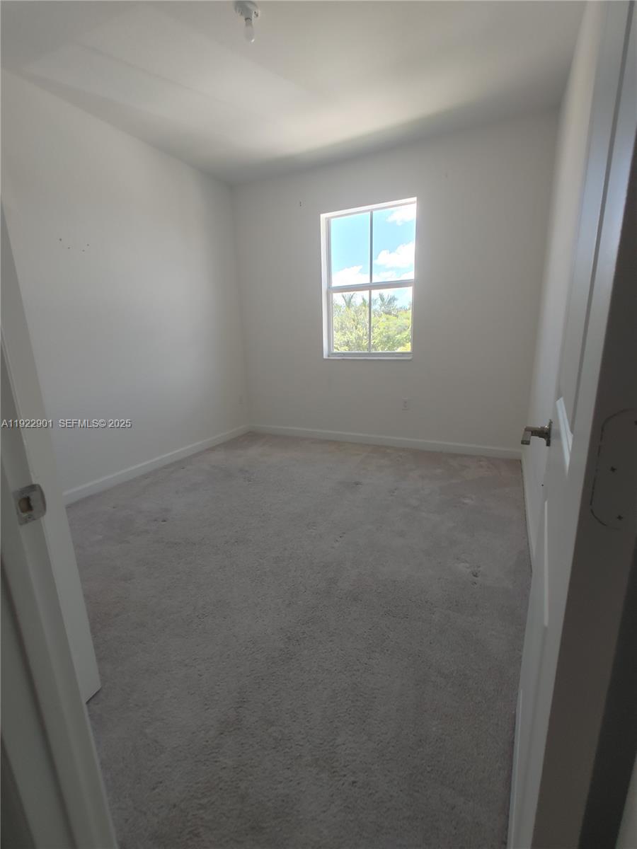 KEYS GATE RESIDENTIAL - Residential Lease