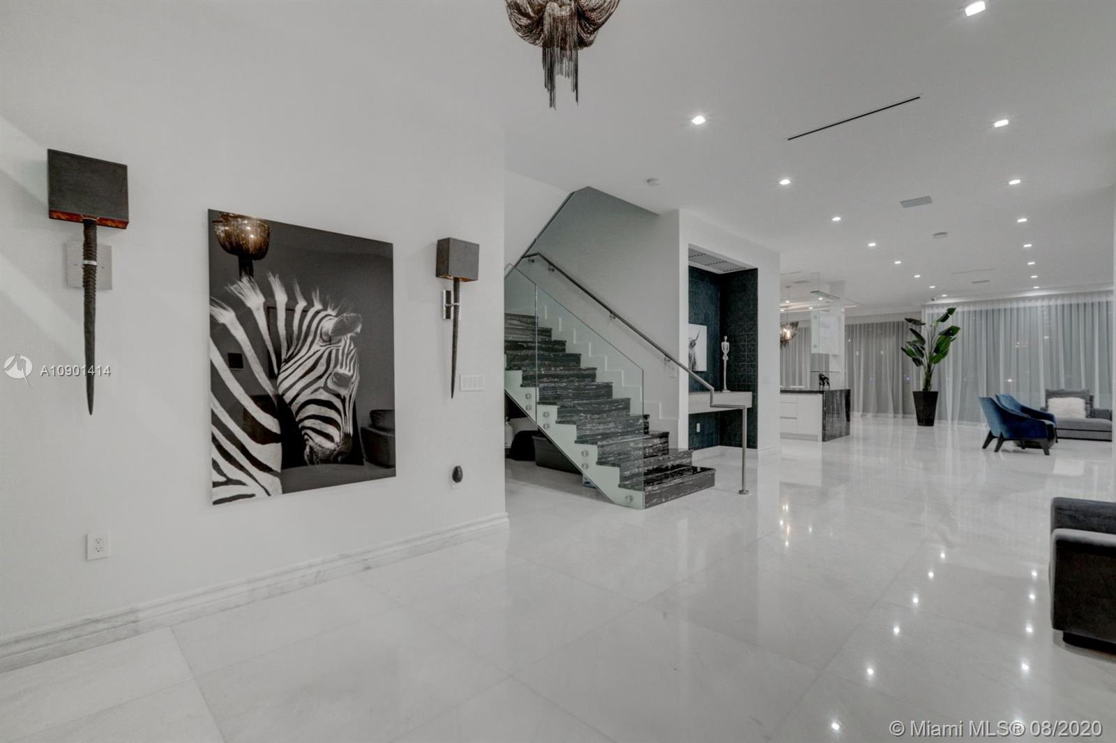 SEA ISLAND - Residential