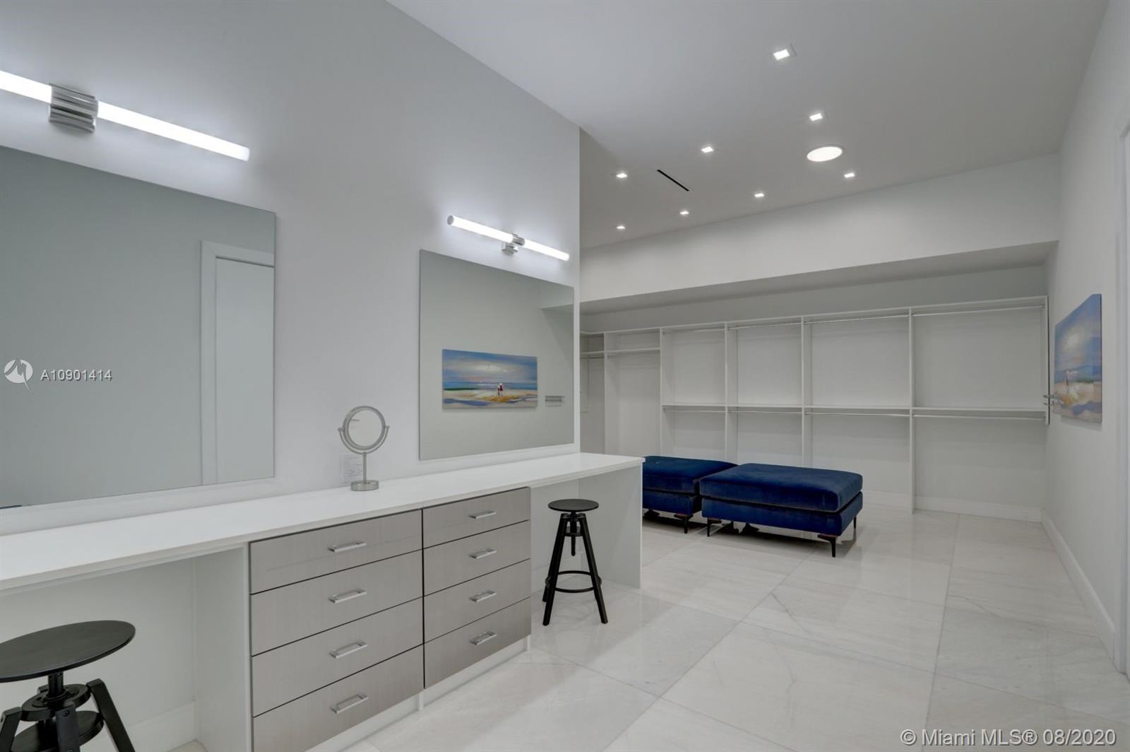 SEA ISLAND - Residential