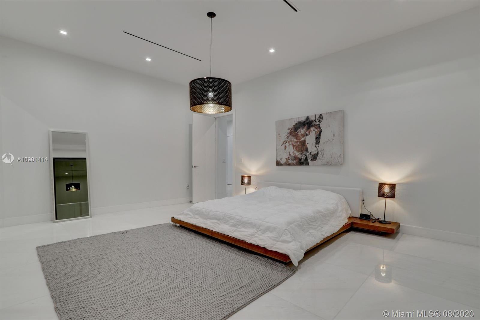 SEA ISLAND - Residential