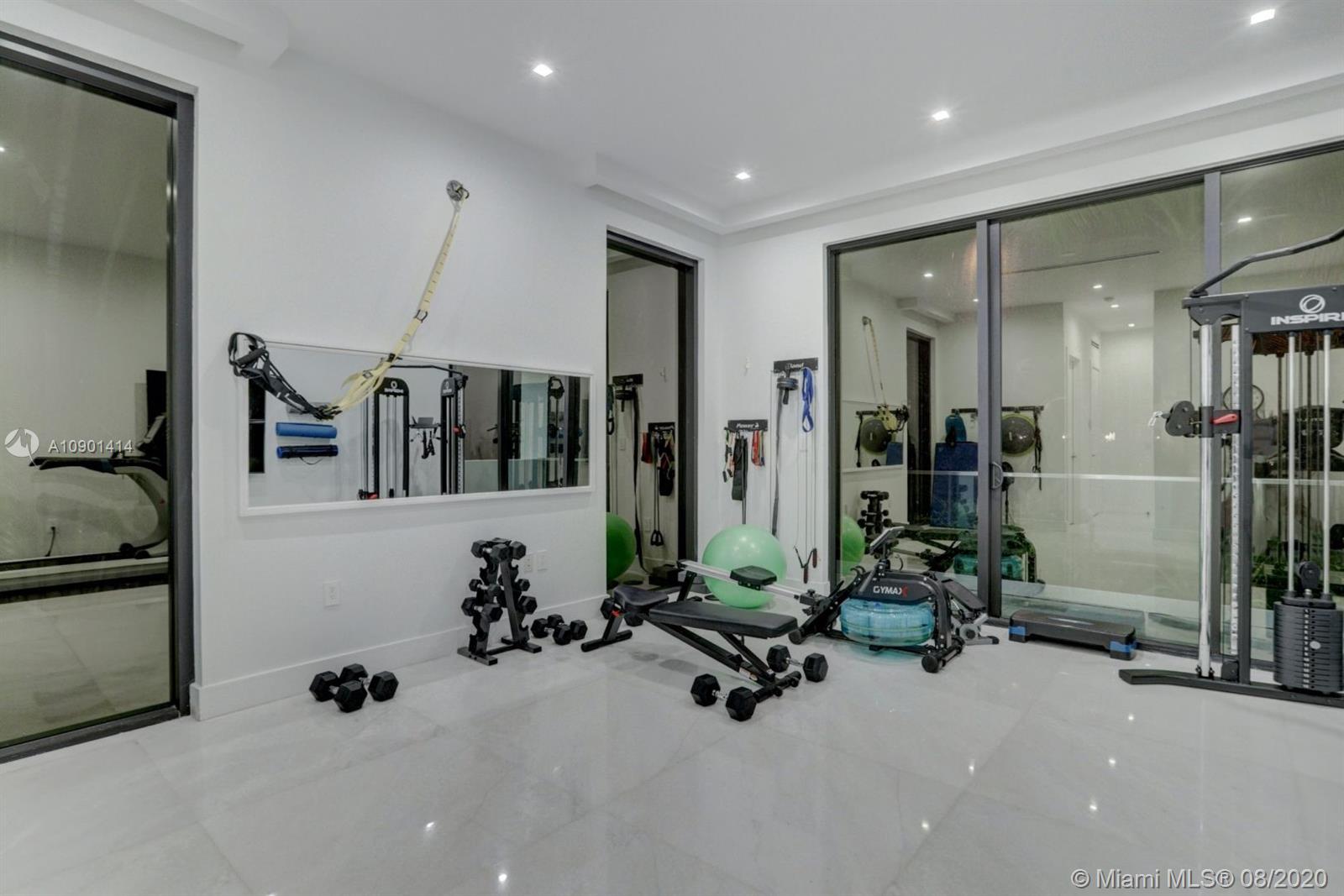 SEA ISLAND - Residential