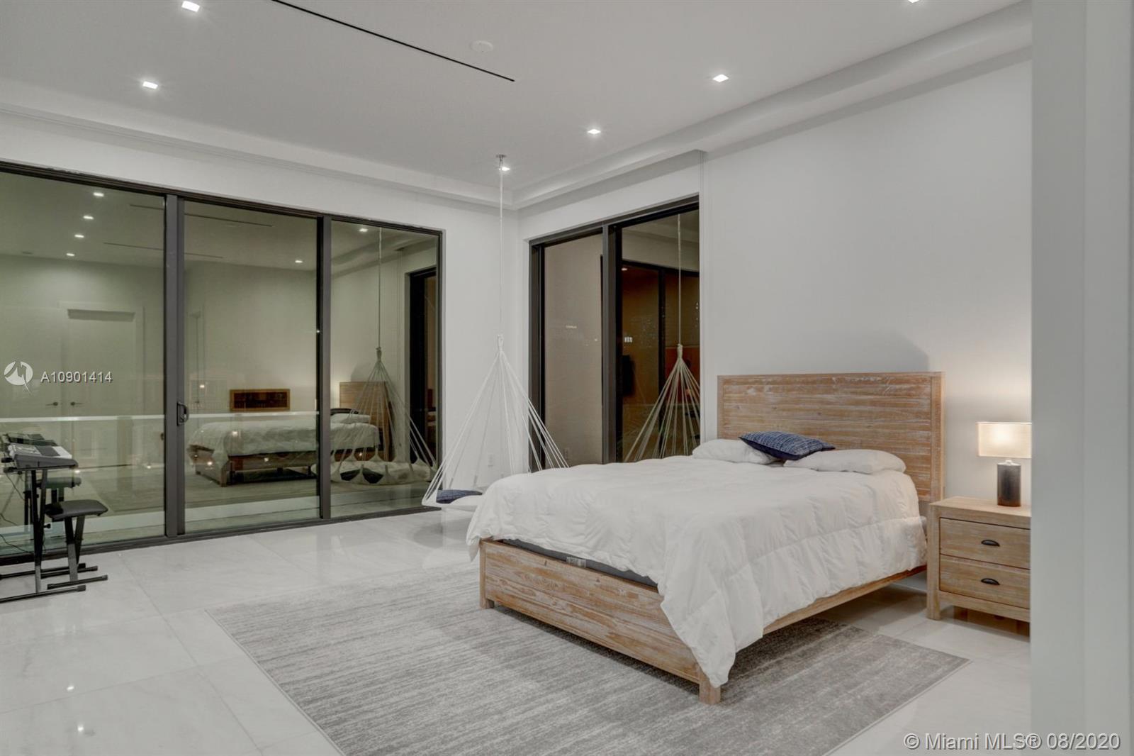 SEA ISLAND - Residential