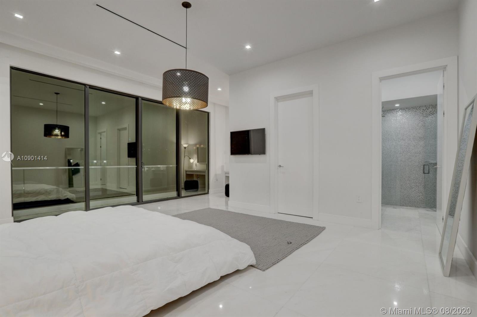 SEA ISLAND - Residential