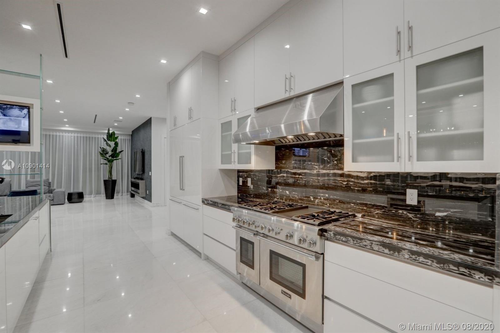 SEA ISLAND - Residential