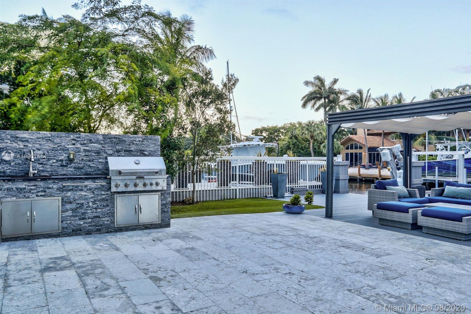 SEA ISLAND - Residential