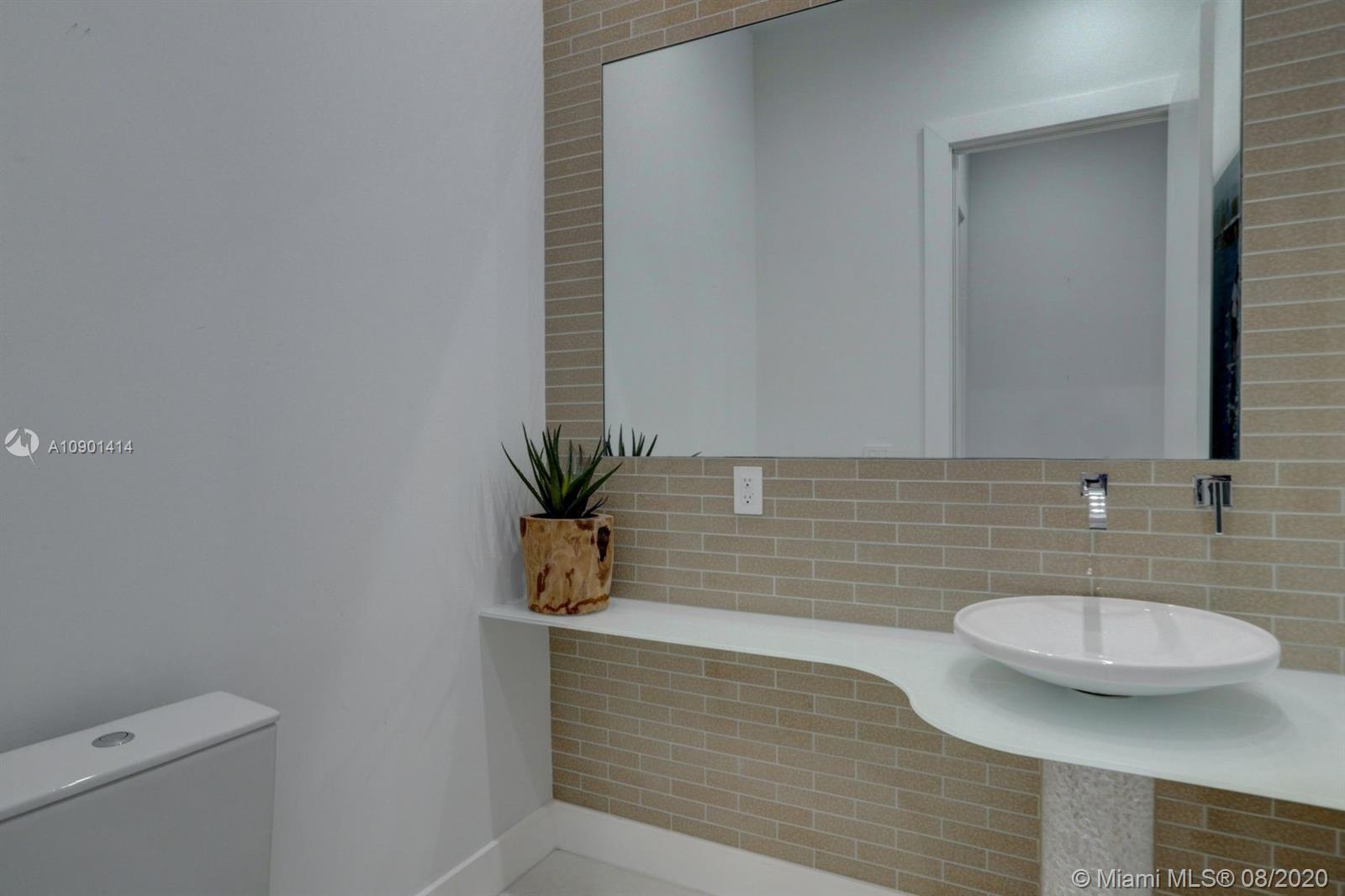 SEA ISLAND - Residential