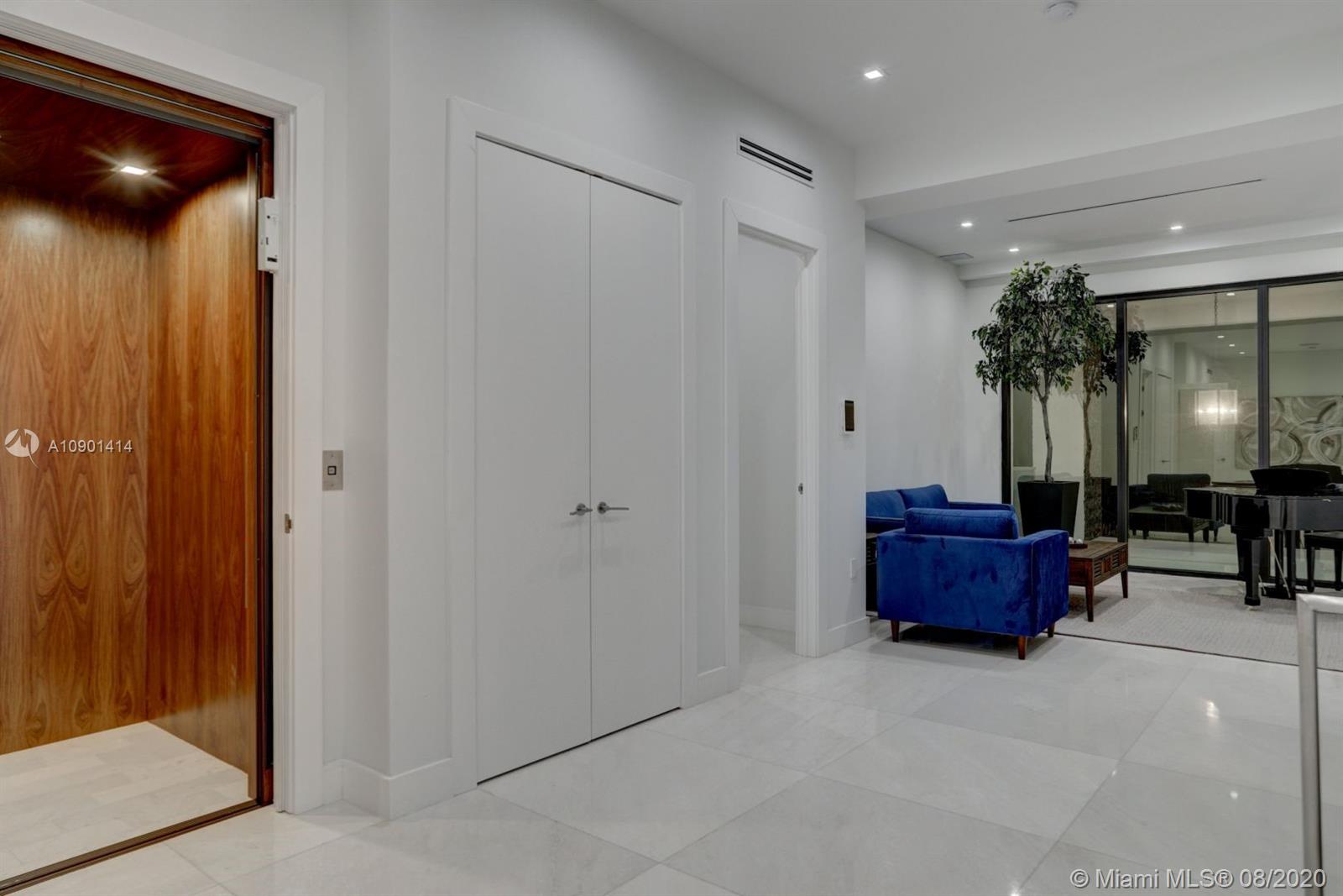 SEA ISLAND - Residential