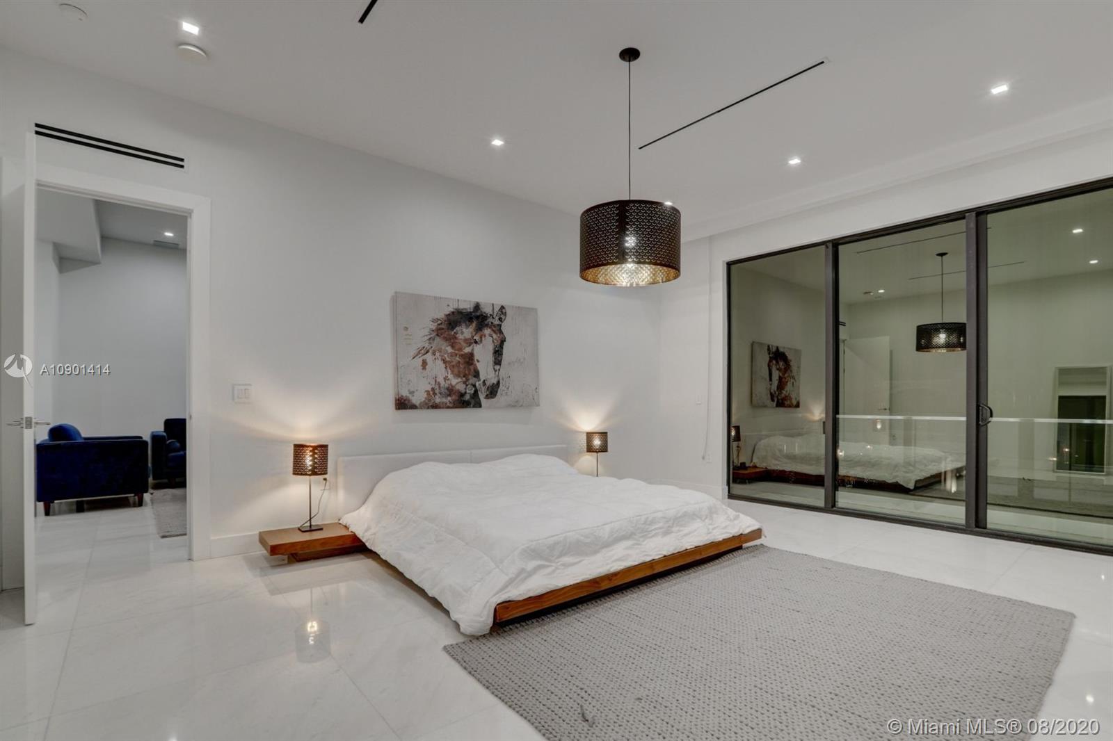 SEA ISLAND - Residential