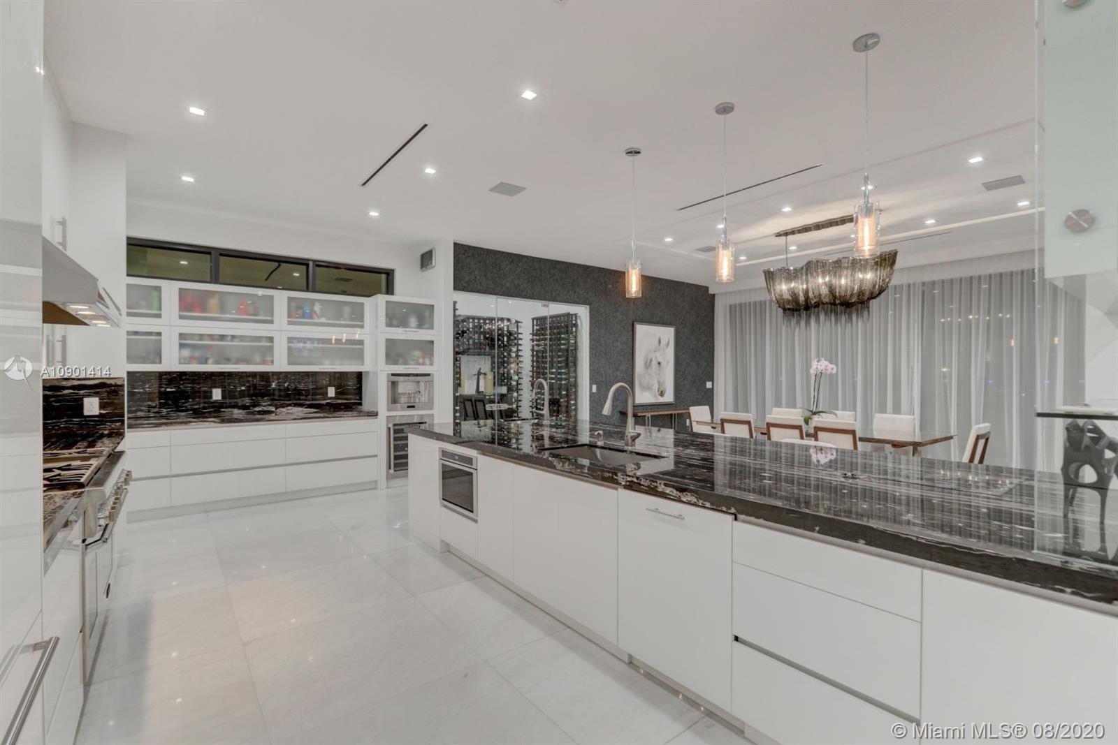 SEA ISLAND - Residential