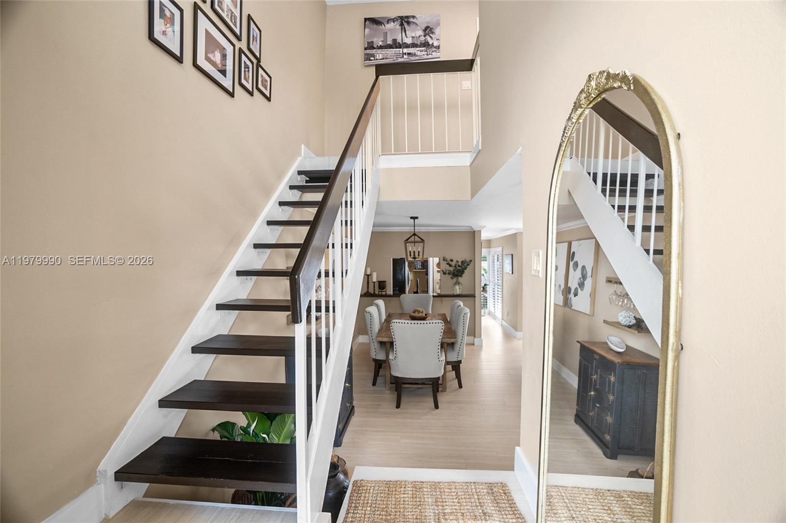 SUNSET ON THE PARK SEC 1 - Residential