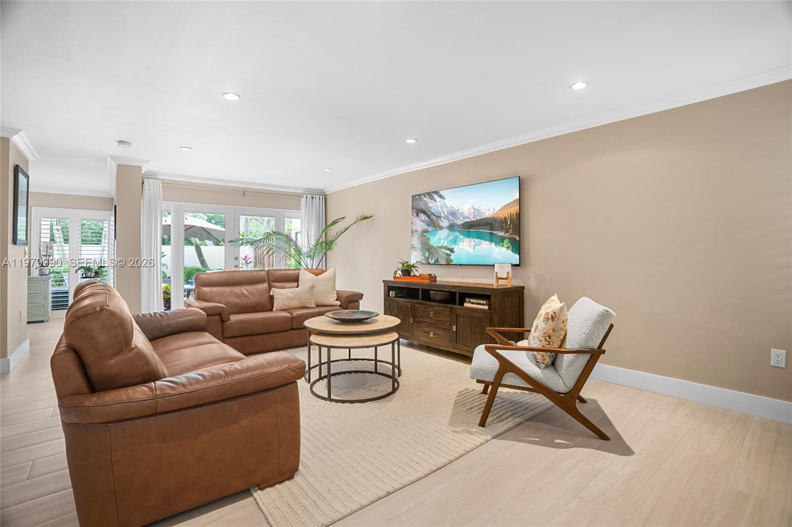 SUNSET ON THE PARK SEC 1 - Residential