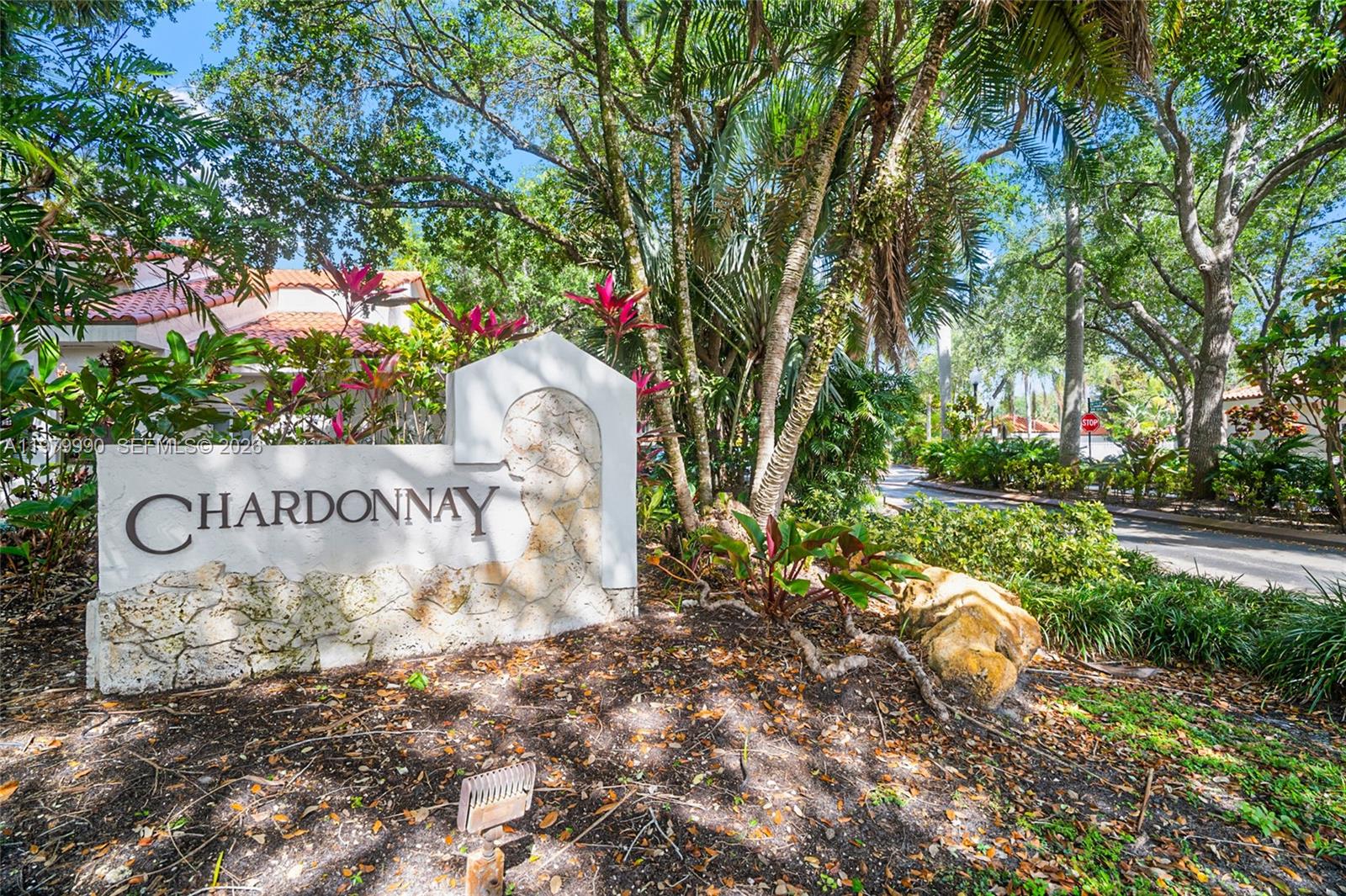 SUNSET ON THE PARK SEC 1 - Residential