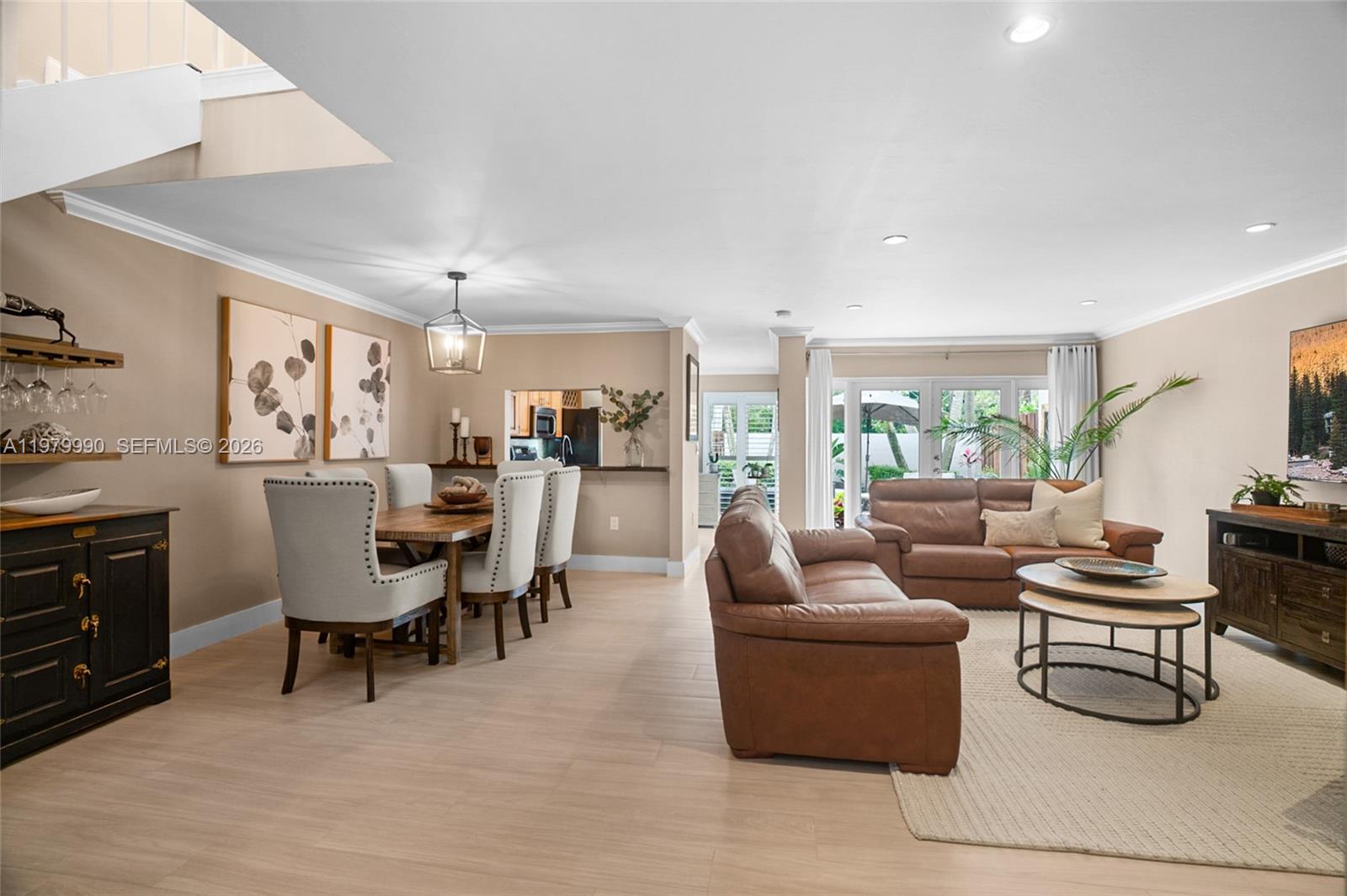 SUNSET ON THE PARK SEC 1 - Residential