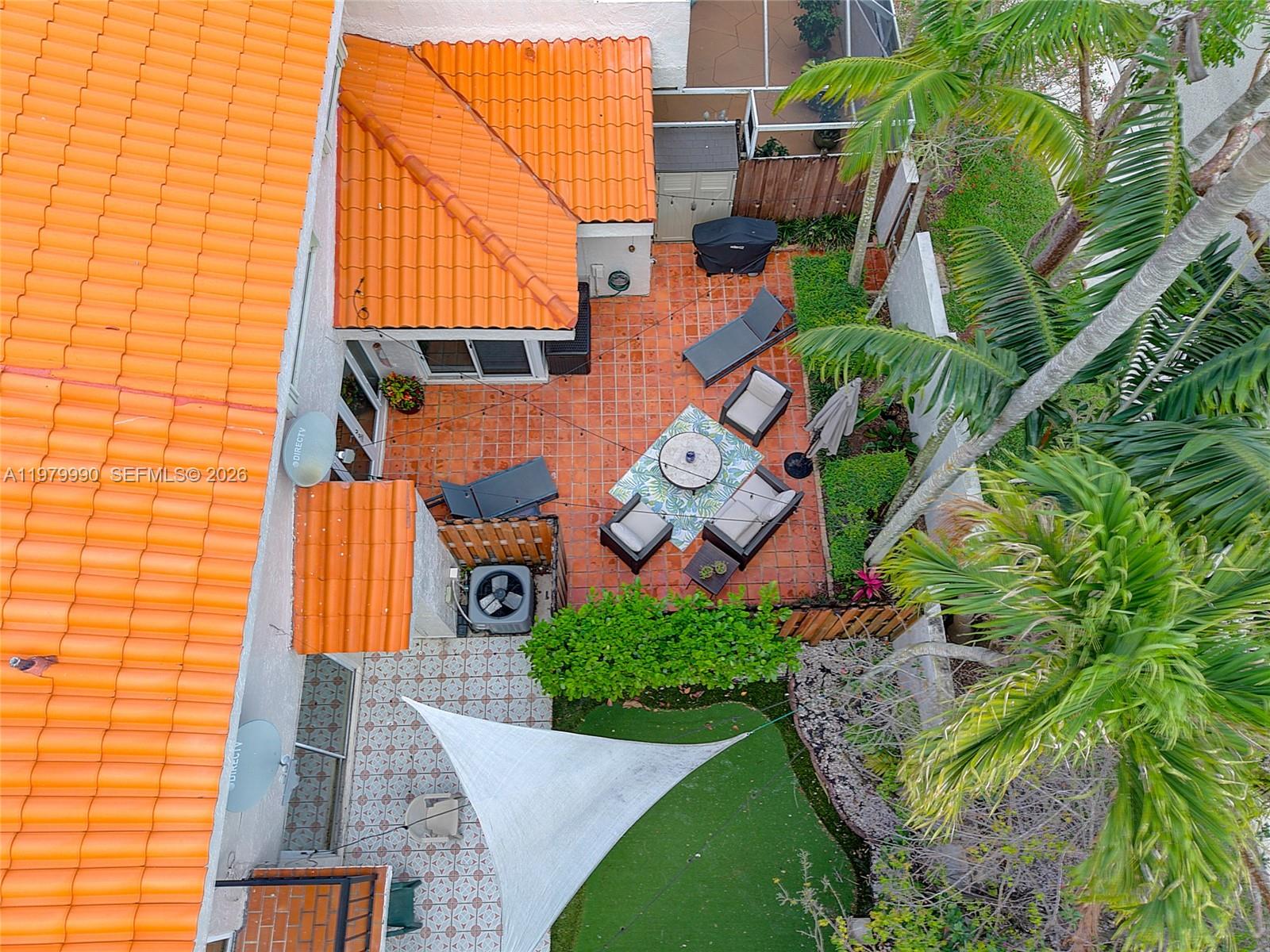 SUNSET ON THE PARK SEC 1 - Residential