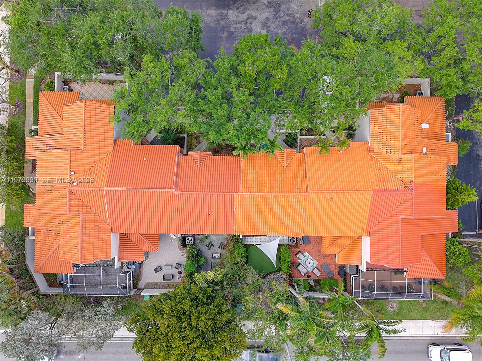 SUNSET ON THE PARK SEC 1 - Residential