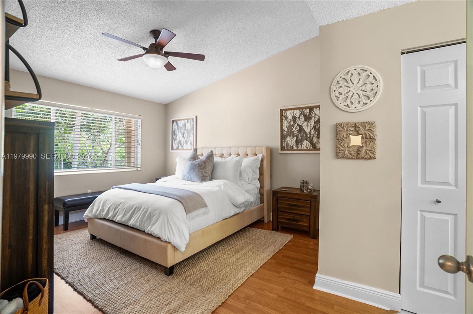 SUNSET ON THE PARK SEC 1 - Residential