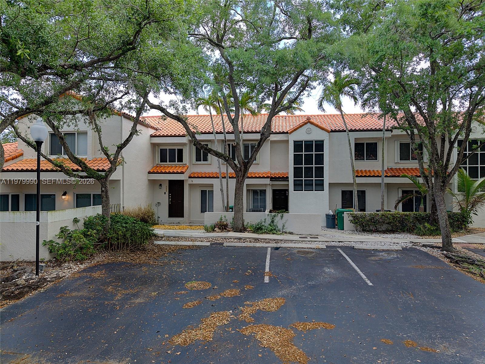 SUNSET ON THE PARK SEC 1 - Residential