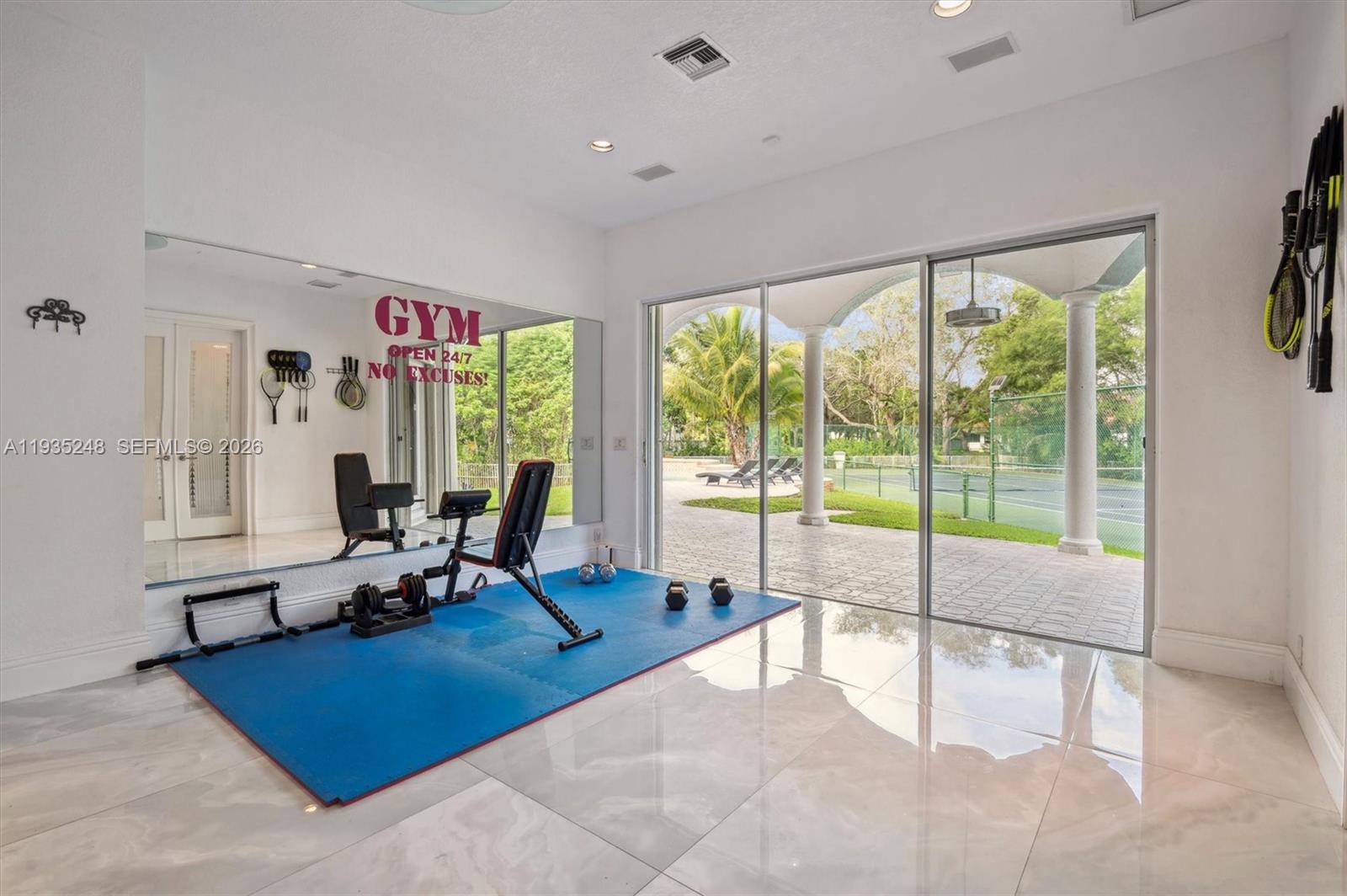 WINDMILL RANCH ESTATES - Residential