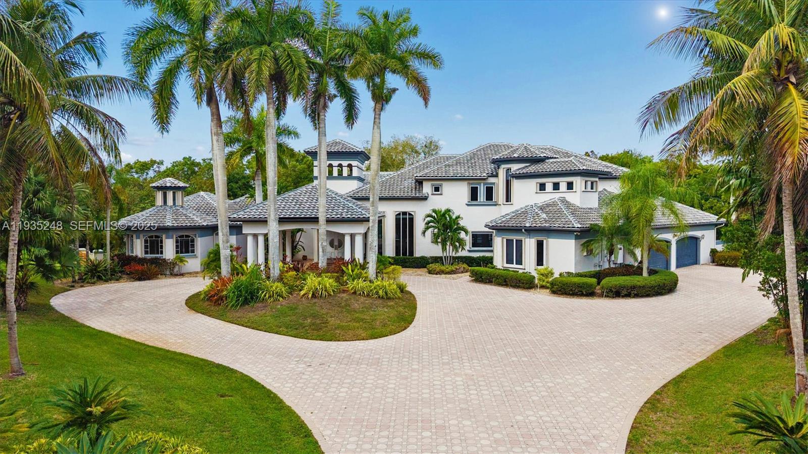 WINDMILL RANCH ESTATES - Residential