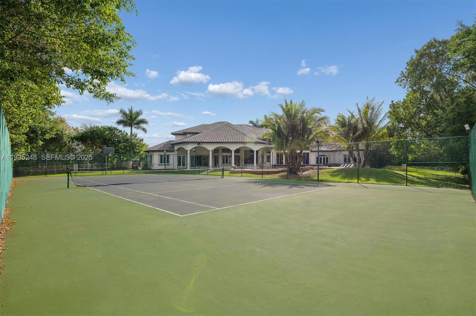 WINDMILL RANCH ESTATES - Residential