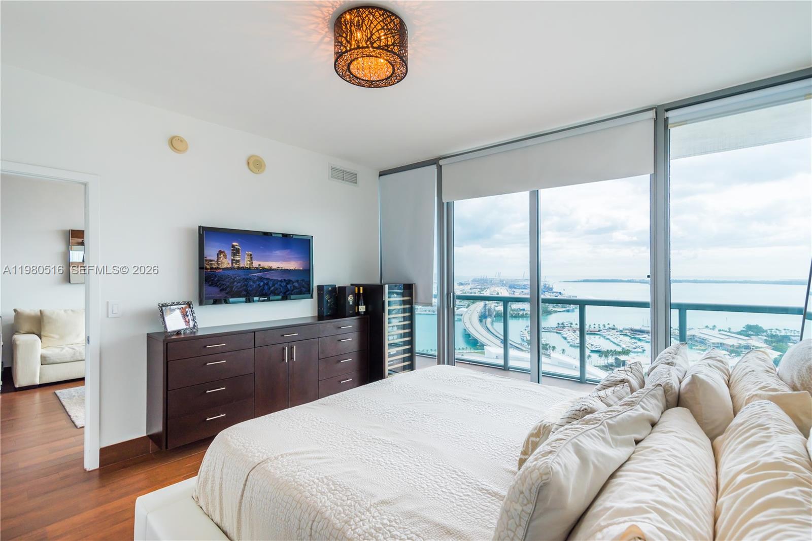 MARINABLUE CONDO - Residential