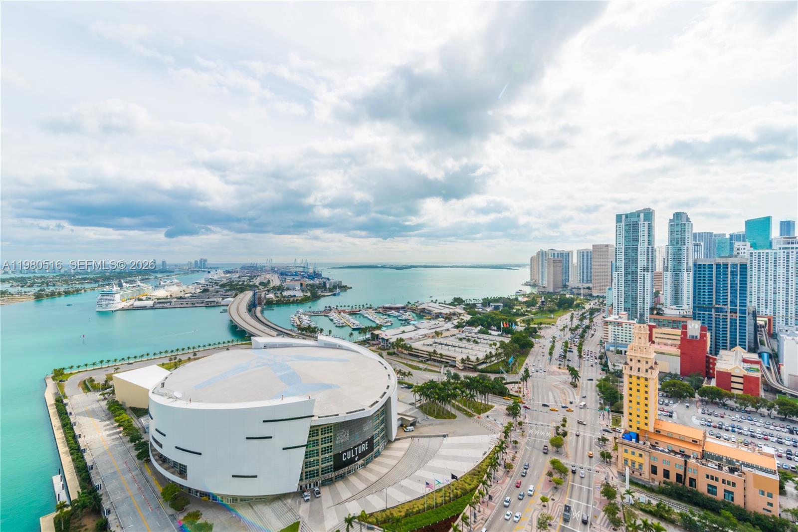 MARINABLUE CONDO - Residential