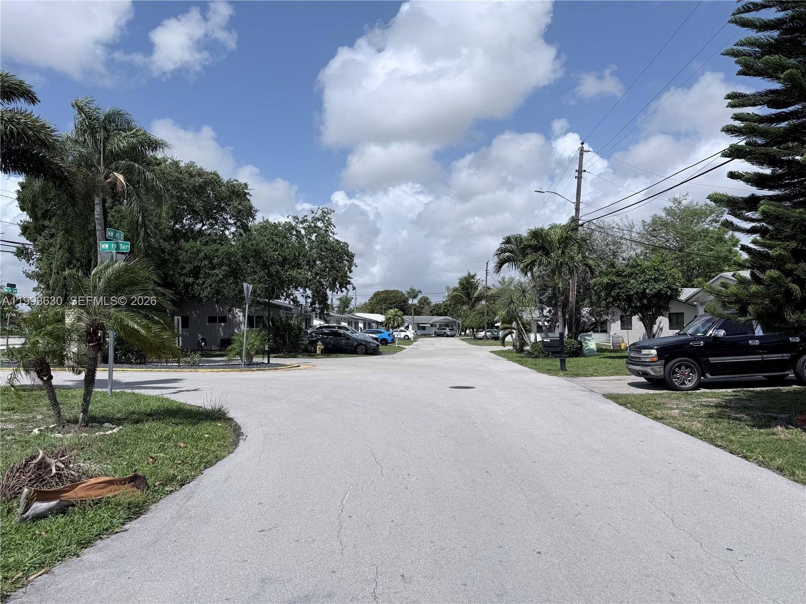 Tamarac Lakes Second Sec - Residential