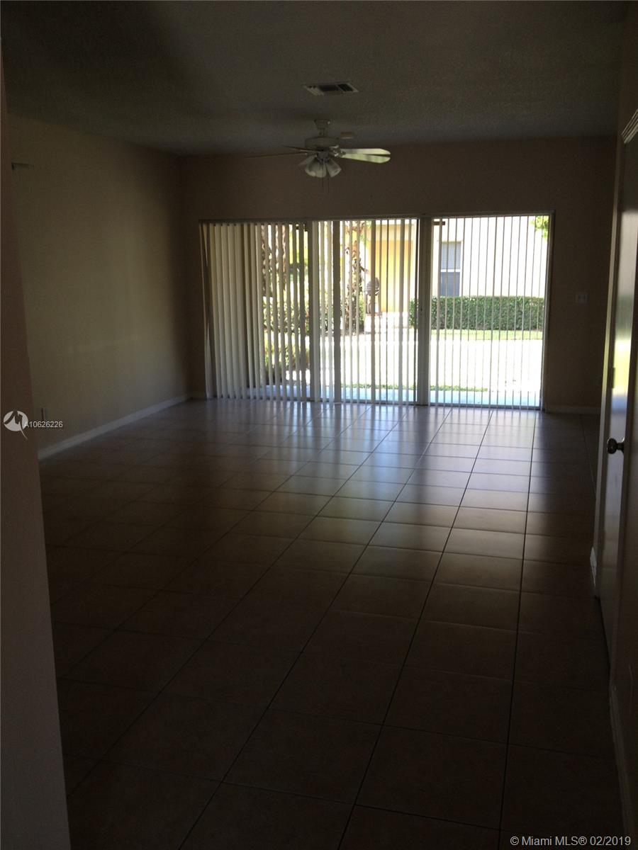 PELICAN POINTE - Residential Lease