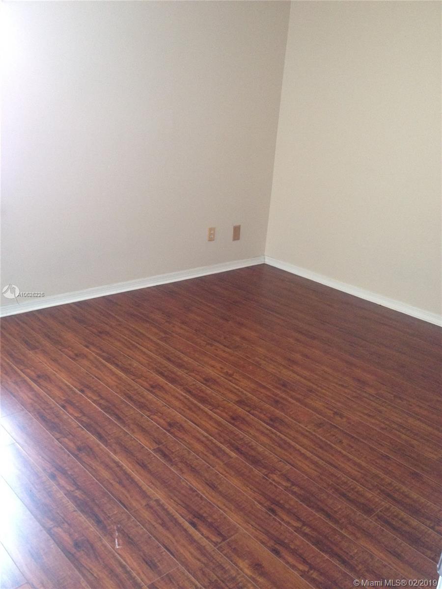 PELICAN POINTE - Residential Lease