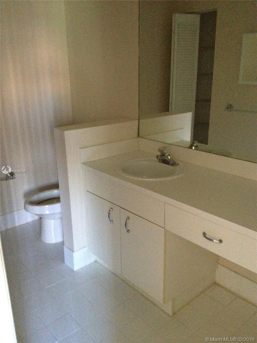 PELICAN POINTE - Residential Lease