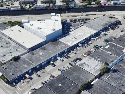 1644 W 31st Pl Hialeah FL 33012