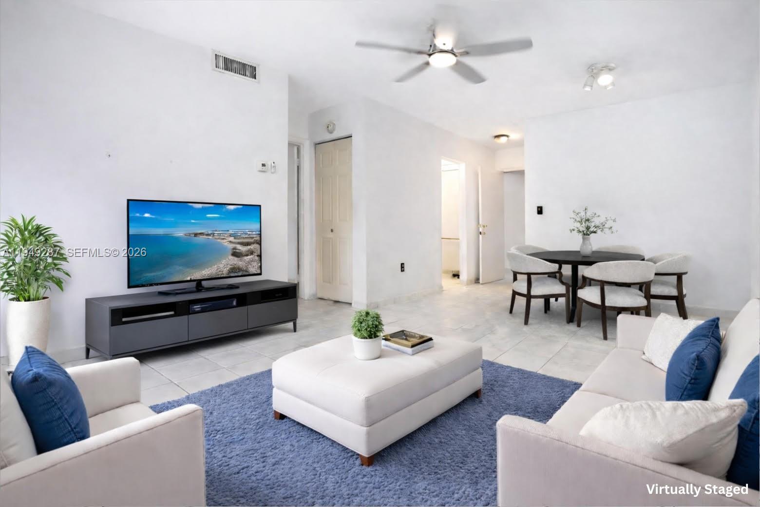 CARLYLE CONDOMINIUM - Residential