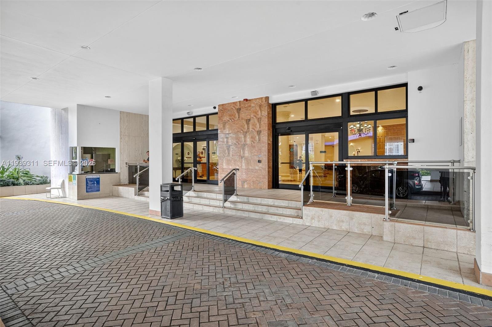 SEA AIR TOWERS CONDO - Residential