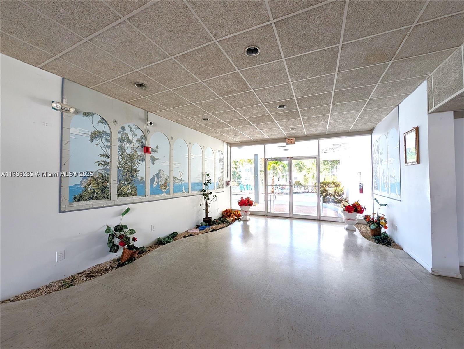 PARK SOUTH TEN INC CONDO - Residential