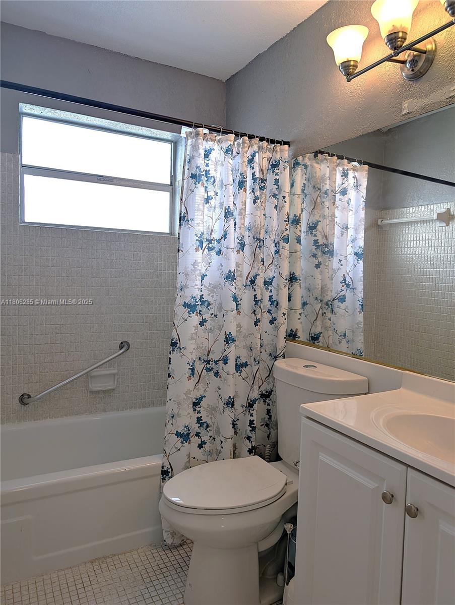 PARK SOUTH TEN INC CONDO - Residential