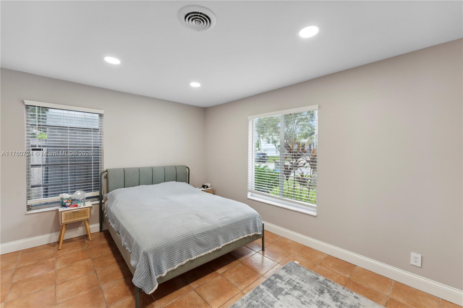BOCA RATON SQUARE UNIT 3 - Residential