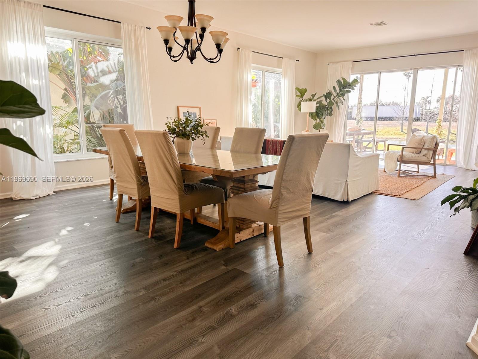 LAKEFIELD OF THE LANDINGS - Residential