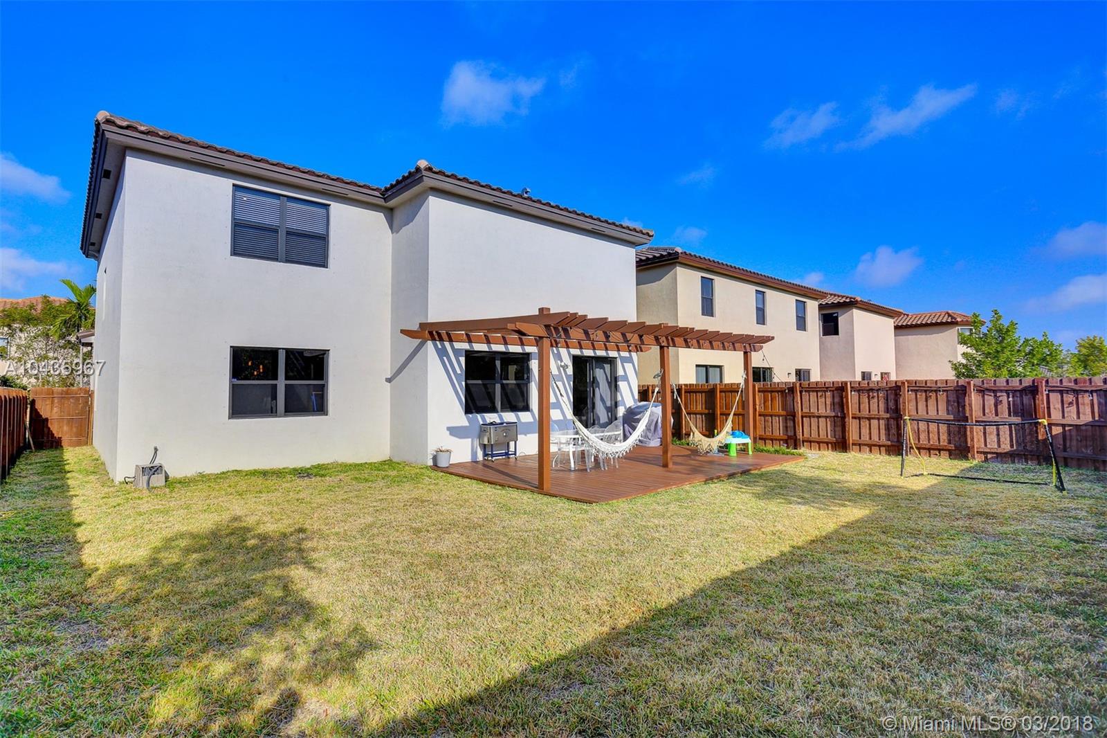 GARDEN ESTATES AT THE HAM - Residential