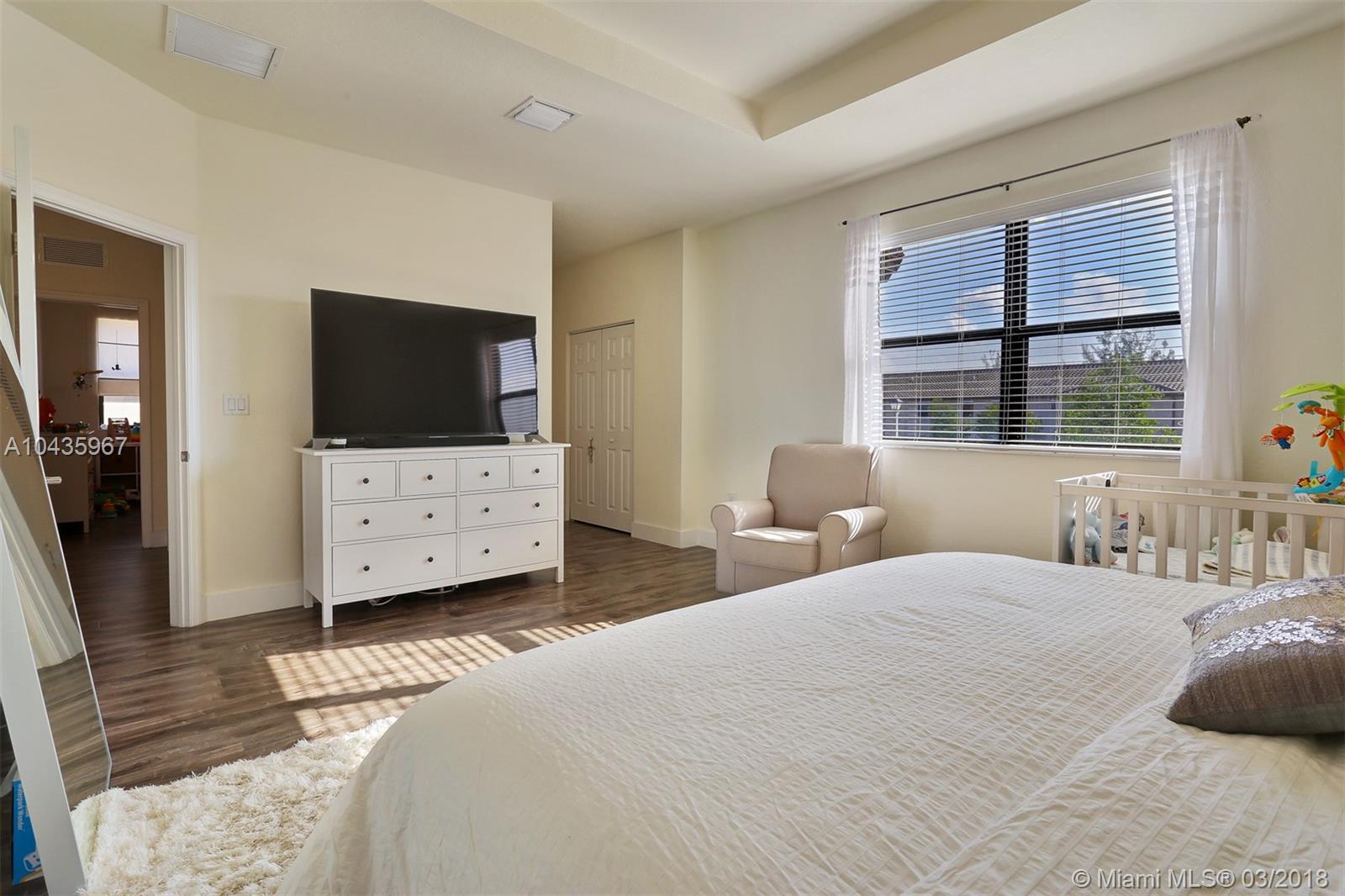 GARDEN ESTATES AT THE HAM - Residential