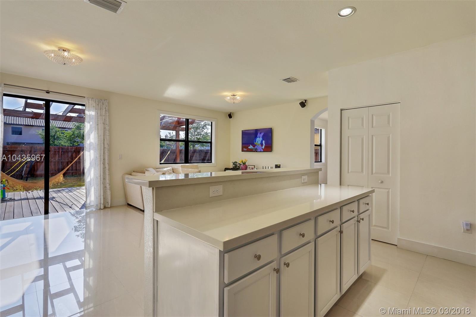 GARDEN ESTATES AT THE HAM - Residential