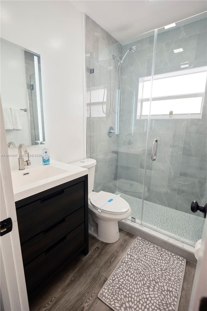 SHADY GROVE - Residential Income