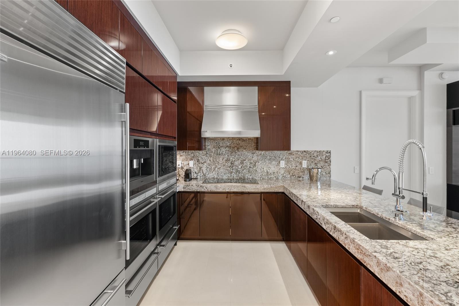 BAL HARBOUR CENTER CONDO - Residential Lease