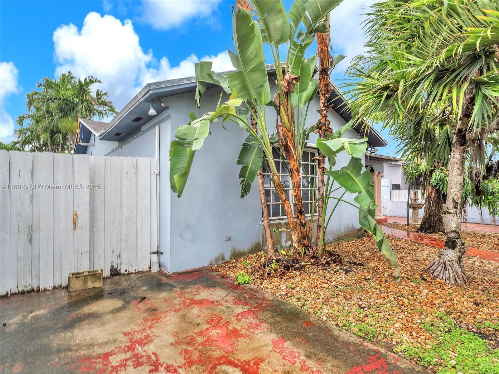 GRAPELAND HEIGHTS SEC 2 - Residential