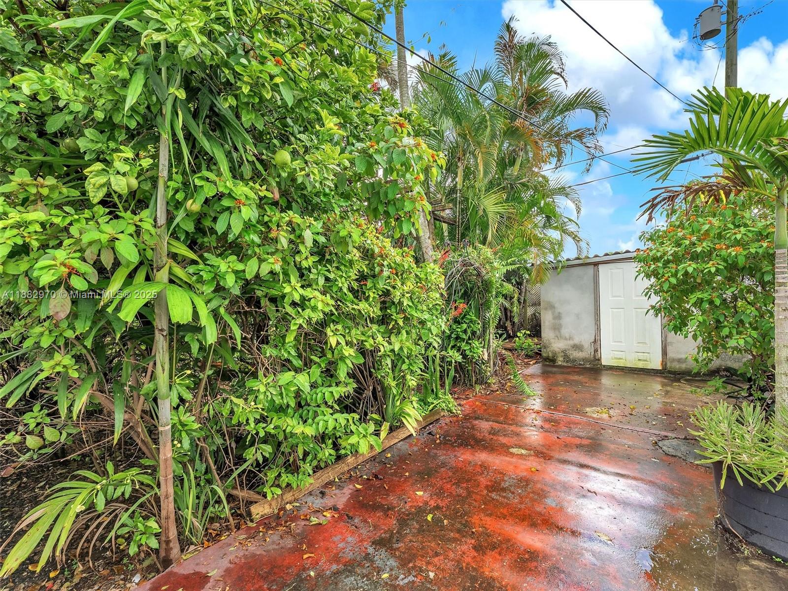 GRAPELAND HEIGHTS SEC 2 - Residential